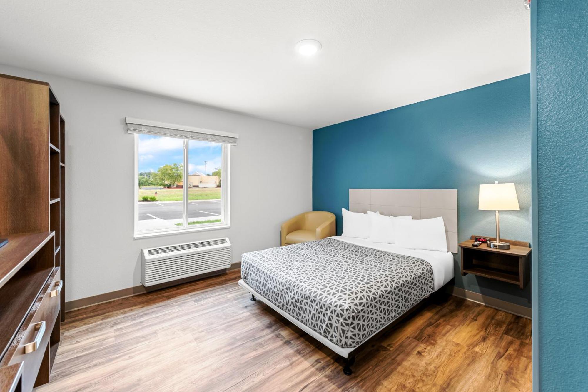 Woodspring Suites Kansas City Airport Exteriér fotografie