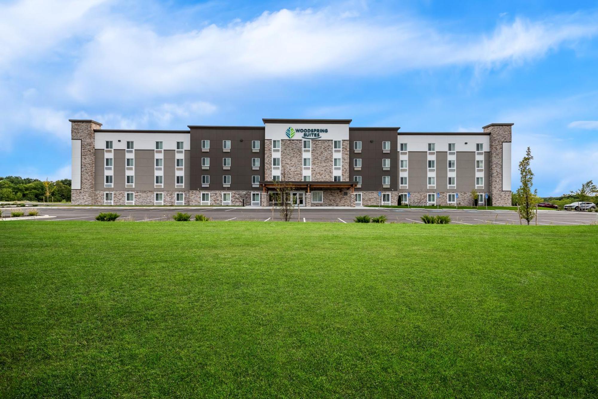 Woodspring Suites Kansas City Airport Exteriér fotografie